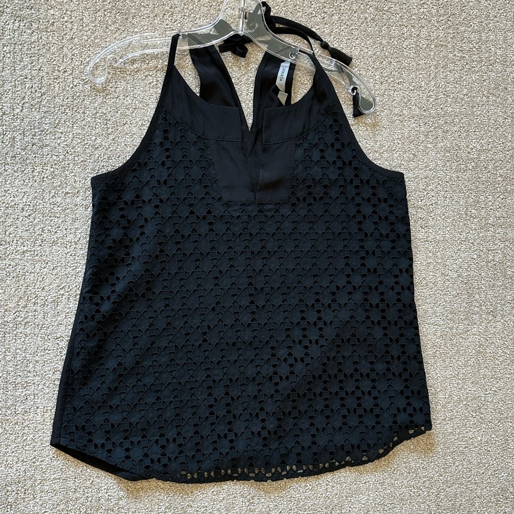 Athleta Black Tank With Lace Front Detail and Tassel Tie in Back. Size L NWOT